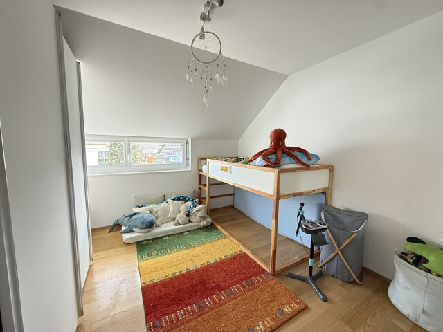 Exklusive 4-Zimmer-Dachgeschosswohnung in unmittelbarer Seenähe in Hard zu vermieten