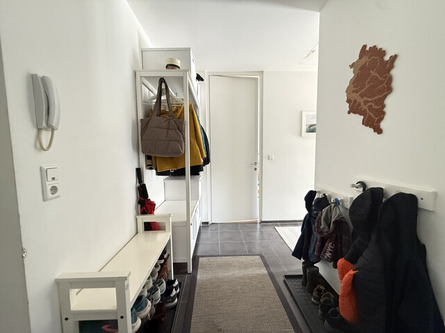 Exklusive 4-Zimmer-Dachgeschosswohnung in unmittelbarer Seenähe in Hard zu vermieten