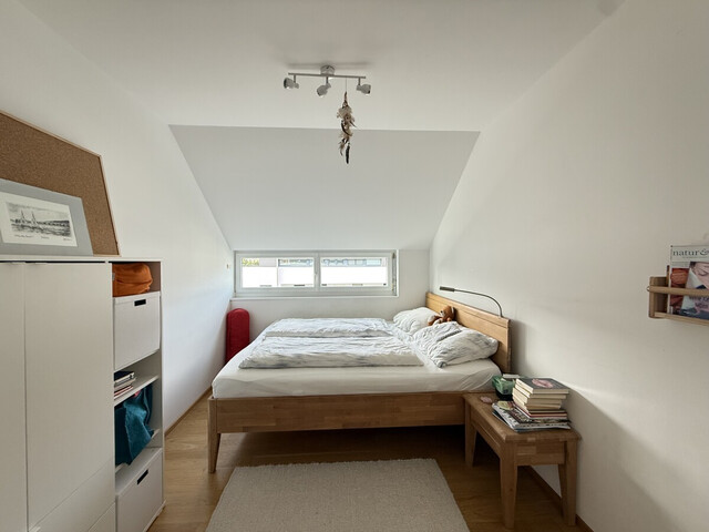 Exklusive 4-Zimmer-Dachgeschosswohnung in unmittelbarer Seenähe in Hard zu vermieten