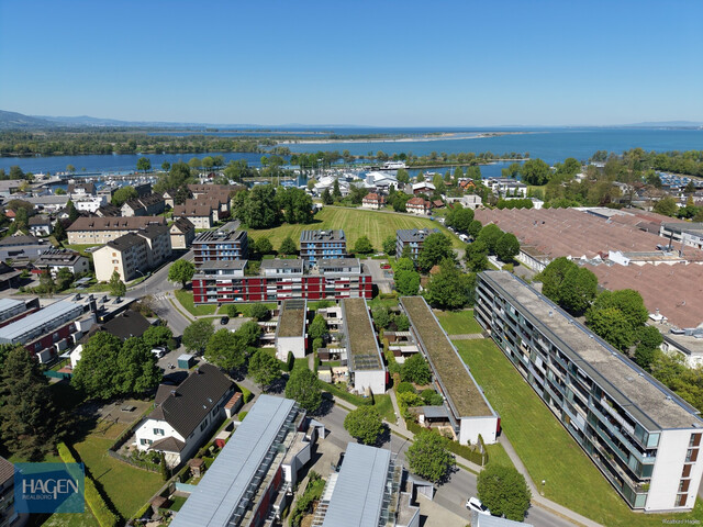 Seenahe Dachgeschossresidenz mit Panorama & Privatsphäre in Hard