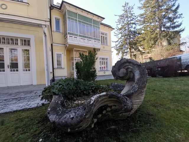 Repräsentative Jahrhundertwende-Villa in Bad Vöslau - Wohnen/Büro