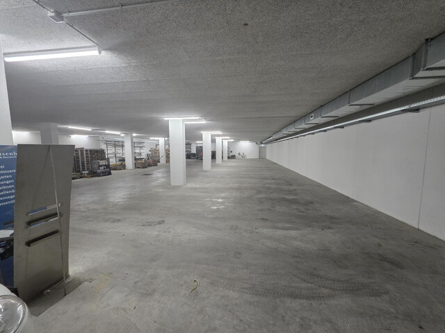 Gewerbliche Lagerflächen in Klaus – 20 bis 300 m² | Autobahnnah & Ideal für Zwischenlagerung