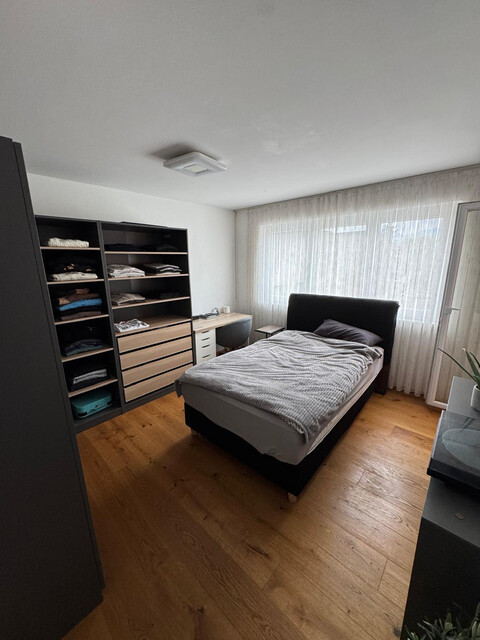 5-Zimmer Wohnung (110 m²) mit 2 Balkonen – teilbar in 2 Wohnungen – Privatverkauf