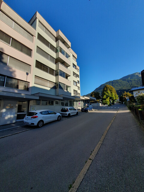 ANLEGEROBJEKT-helle 1-Zimmerwohnung in schöner Hanglage