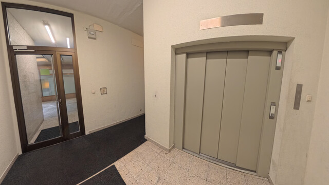 Großzügige 3,5-Zi-Wohnung | 108 m² | 6. OG mit Aufzug | Provisionsfrei