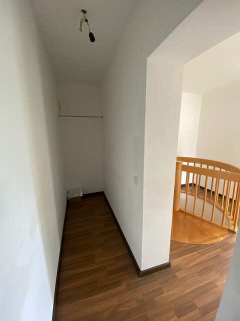 "ohne Provision" helle 2 Zimmer Wohnung über 2 Etagen