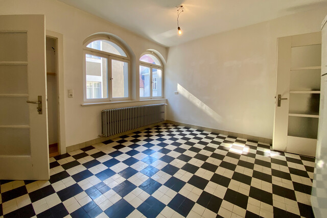 "ohne Provision" exklusive 4,5 Zimmer Stadtwohnung mit besonderem Flair!