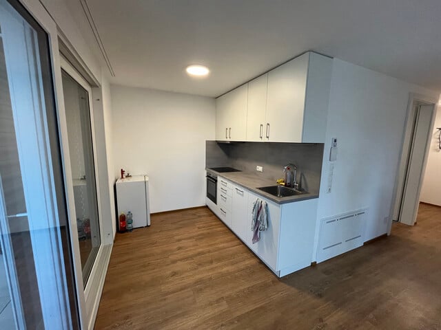 mitten in Dornbirn, perfekt erreichbar, neuwertige 2-Zimmer Wohnung, keine Vermittlungsprovision, keine Vertragskosten, für Single oder Paar,