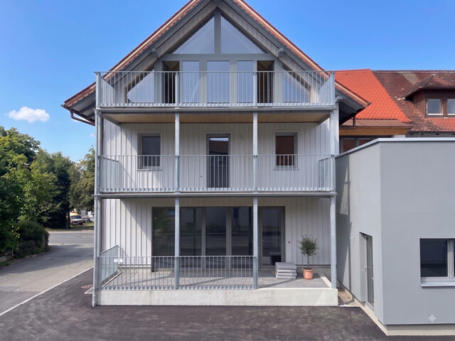 Historischer Flair trifft moderne – Stilvolle, neue Dachgeschoß Wohnung
