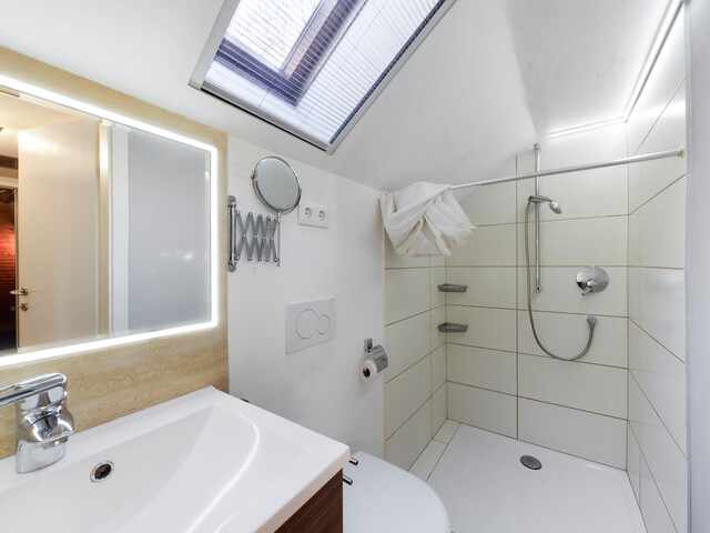 Bestandsfreies Mehrfamilienhaus mit zwei Grundstücken in Feldkirch zu verkaufen