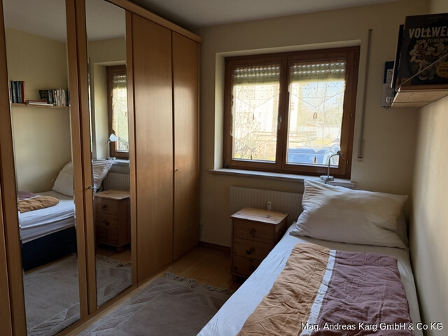 NEUER PREIS: gepflegte 3,5-Zimmer-Wohnung mit verglaster Loggia & Tiefgarage in Hard