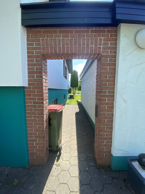 Haus mit großem Grundstück in Mäder