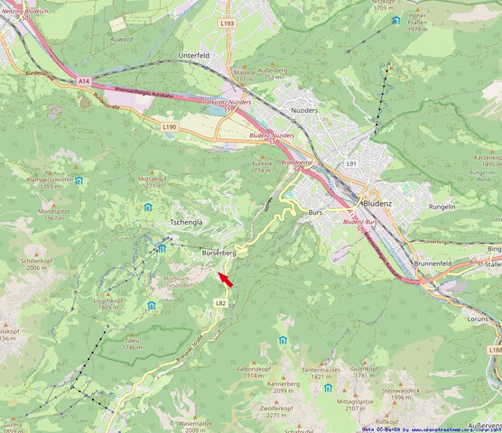Ausbaufähiges Ferienhaus mit Ferienwohnsitzwidmung
und Weitblick im Brandnertal!