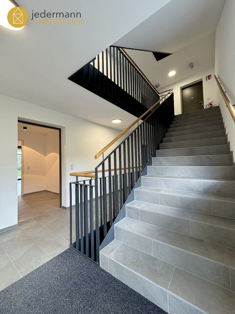 DORNBIRN: MODERNE, NEUWERTIGE 2-ZI.-GARTENWOHNUNG MIT TIEFGARAGENPLATZ!