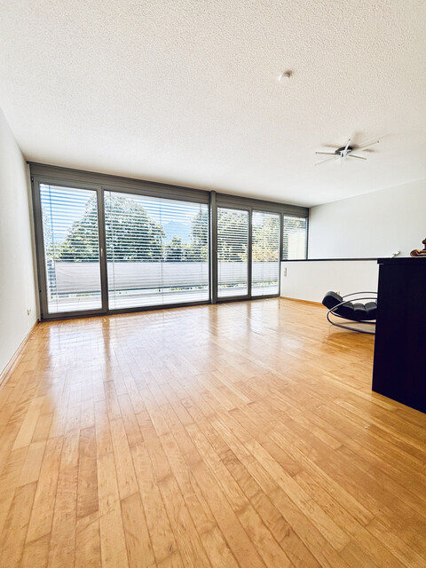 Privatverkauf in Göfis, tolle Wohnung mit Reihenhauscharakter, eigenem Garten und großer Terrasse in toller Hanglage