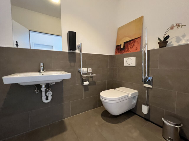 INTERESSANTES INVESTMENT IN BESTER LAGE VON HÖCHST