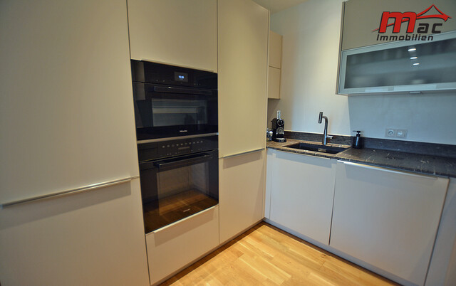 Neuwertige 4-Zimmer-Gartenwohnung mit großem Privatgarten & hochwertiger Ausstattung