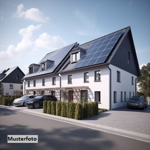 +++ Familienfreundliche Doppelhaushälfte mit Doppelstellplatz außen - ruhig & zentral +++