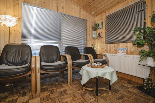 Ferienhaus mit 4 separaten Apartments in Klösterle am Alrberg