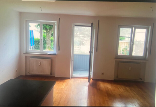 Wohnung mit Garten, Wintergarten, Keller und Fahrradabstellraum in Top-Lage!