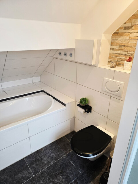 PROVISIONSFREI: Modernisiertes 5-Zimmer-Reihenhaus mit Garten nahe Bodensee & Strandbad