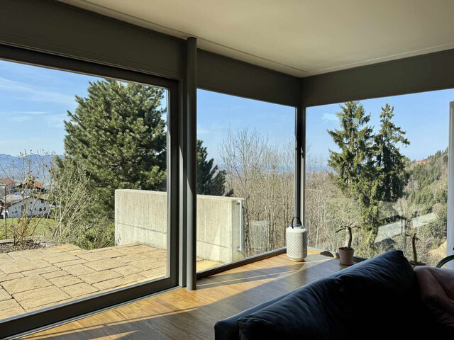 Wohnen über der Nebelgrenze - Architektenhaus mit Weitblick