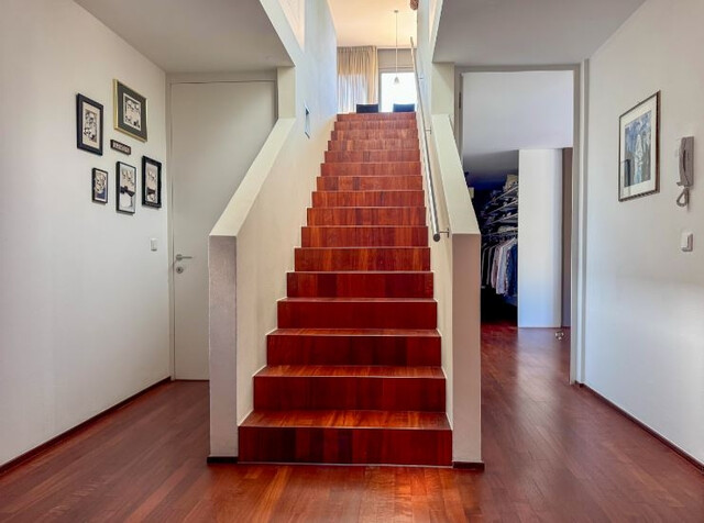 Wohnen über der Nebelgrenze - Architektenhaus mit Weitblick