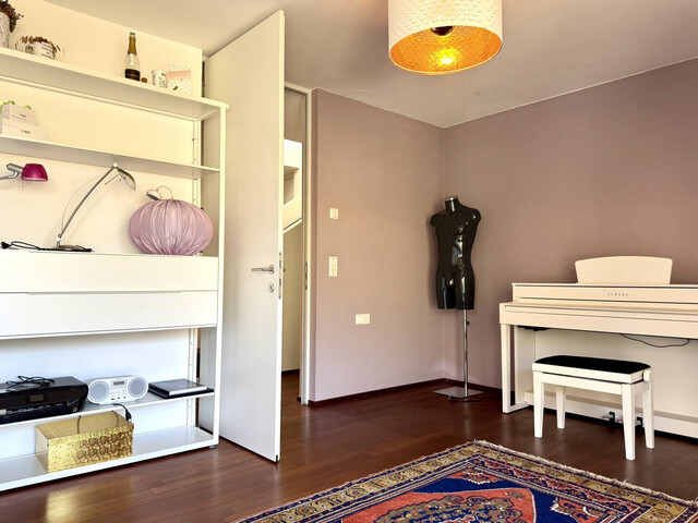 Wohnen über der Nebelgrenze - Architektenhaus mit Weitblick