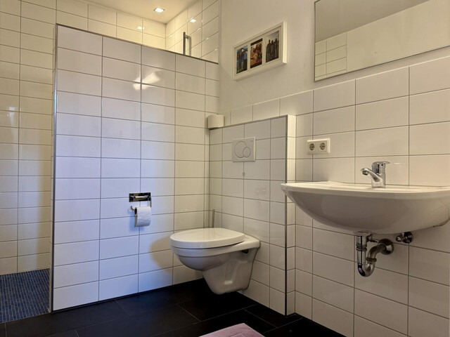 Wohnen über der Nebelgrenze - Architektenhaus mit Weitblick