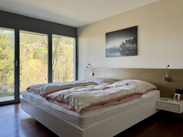 Wohnen über der Nebelgrenze - Architektenhaus mit Weitblick