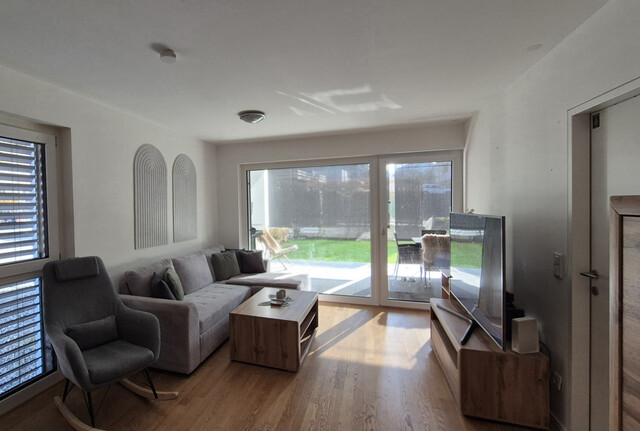 Unweit vom Garnmarkt -  wunderbare 2 Zimmer Garten-Wohnung