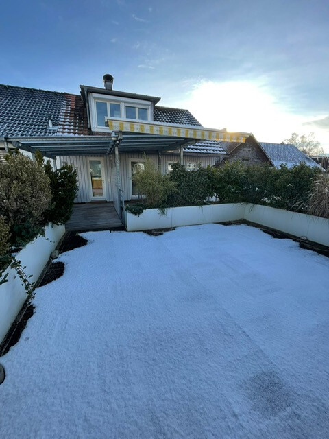 2 Stöckige Dachwohnung mit großer Terrasse in Altbau - Charmante Mietwohnung in Top-Lage!