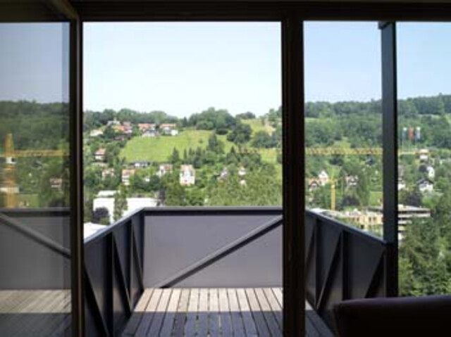 2-Zi Wohnung  Erdgeschoß im Grünen mit Topaussichtlage  direkt über Feldkirch