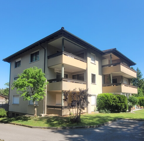 Gemütliche, sanierte 3,5-Zimmerwohnung, zentrale Lage in Hohenems!