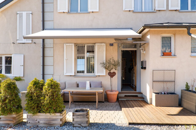 Traumhaus in Hard – Reiheneckhaus mit Terrasse, Garten & Stellplätzen
