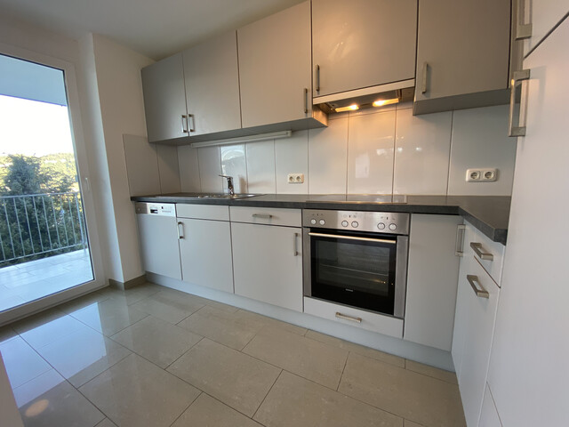 "ohne Provision" geräumige, grenznahe 2 Zimmer Wohnung mit großer Terrasse