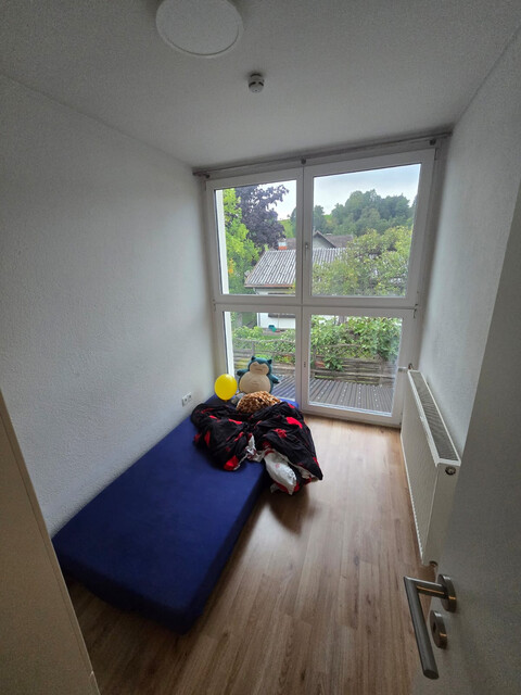 Großzügiges Wohnhaus mit 2 Einheiten und kleiner Einliegerwohnung