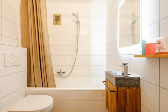 Helle, sanierte 1,5 Zimmer-Wohnung mit Tiefgaragenplatz in Bregenz