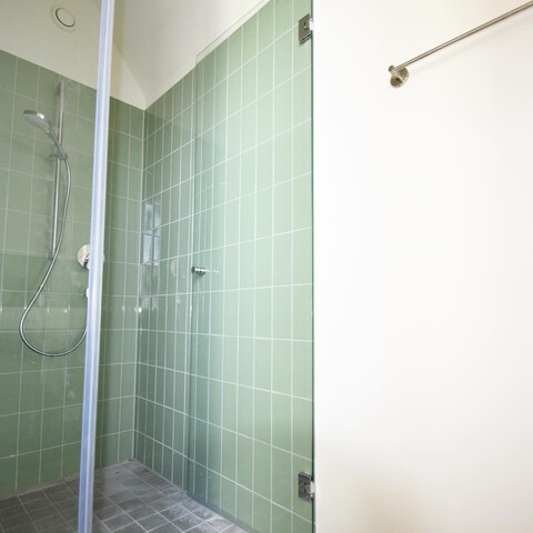 Hochwertige 2-Zimmer Dachgeschosswohnung zu vermieten!