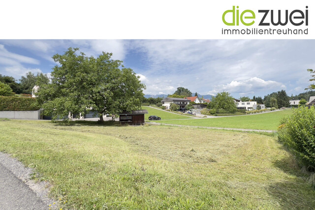 Baugrundstück in Top Lage von Frastanz: Sonnig gelegen und in zwei Parzellen teilbar