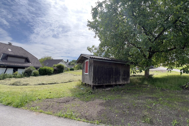 Baugrundstück in Top Lage von Frastanz: Sonnig gelegen und in zwei Parzellen teilbar