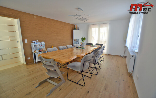 Liebevoll & hochwertig generalsaniertes Wohnhaus in sonniger Ruhelage