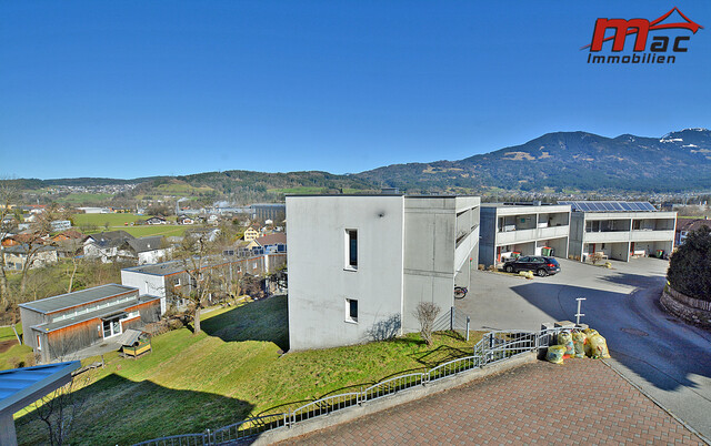 Liebevoll & hochwertig generalsaniertes Wohnhaus in sonniger Ruhelage