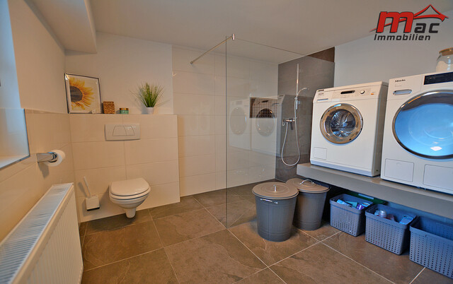 Liebevoll & hochwertig generalsaniertes Wohnhaus in sonniger Ruhelage