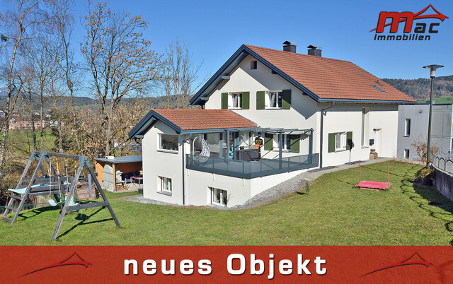 Liebevoll & hochwertig generalsaniertes Wohnhaus in sonniger Ruhelage