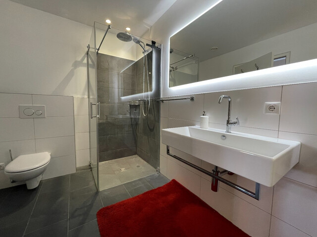 und täglich grüßt das Glitzern des Bodensees | Neuwertig | 3 Zimmer