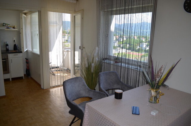 Gemütliche 1,5-Zimmerwohnung mit traumhafter Aussicht in Bregenz (nach Absprache)