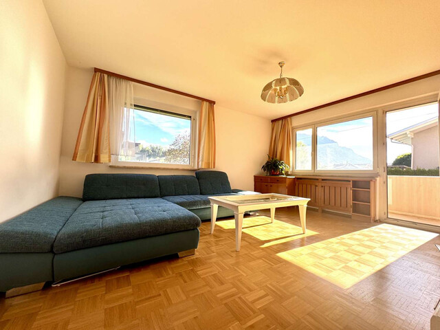 Retroliebhaber aufgepasst: Geräumige 3-Zimmerwohnung