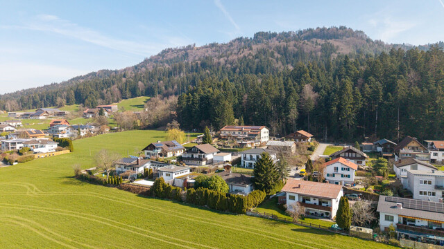 Traumhaftes Baugrundstück mit Altbestand - 800m² in Hörbranz mit Seeblick