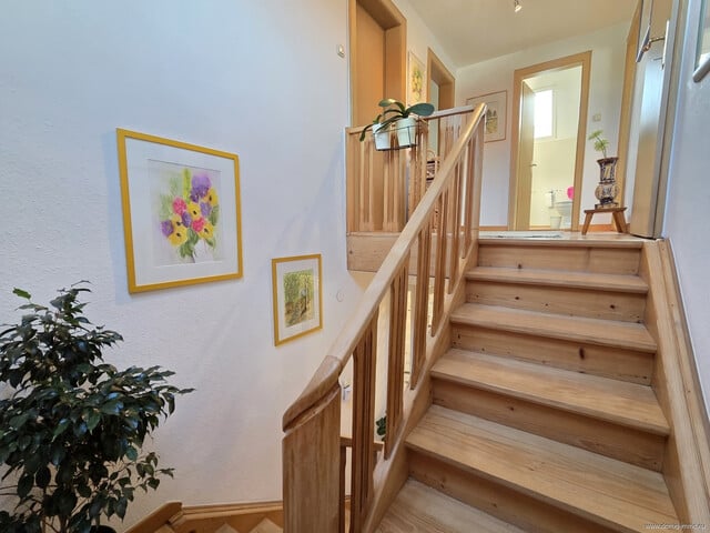 Charmantes Einfamilienhaus mit großzügigem Garten, Garage und verglaster Terrasse in Altach